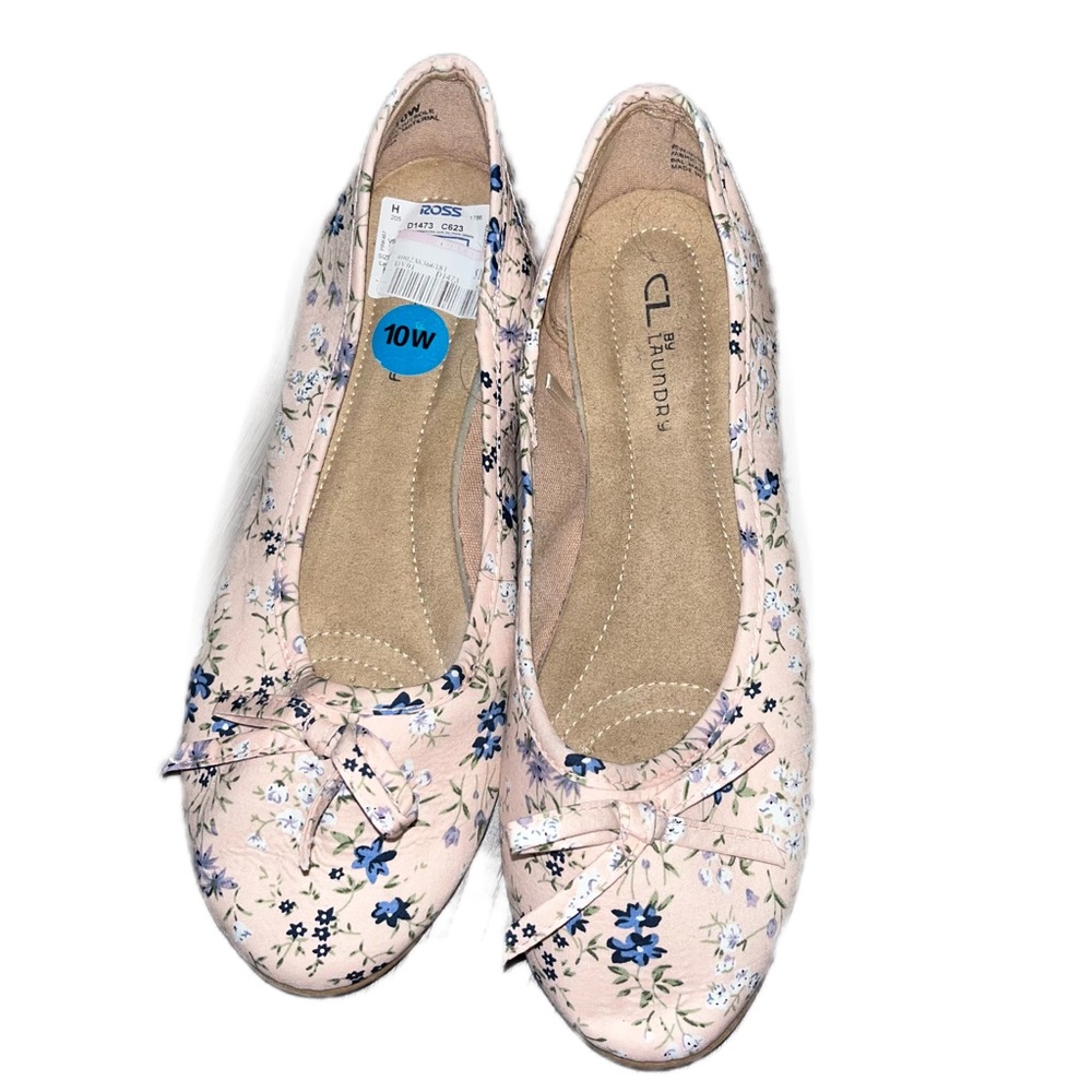 CL By Laundry pink flower shoes